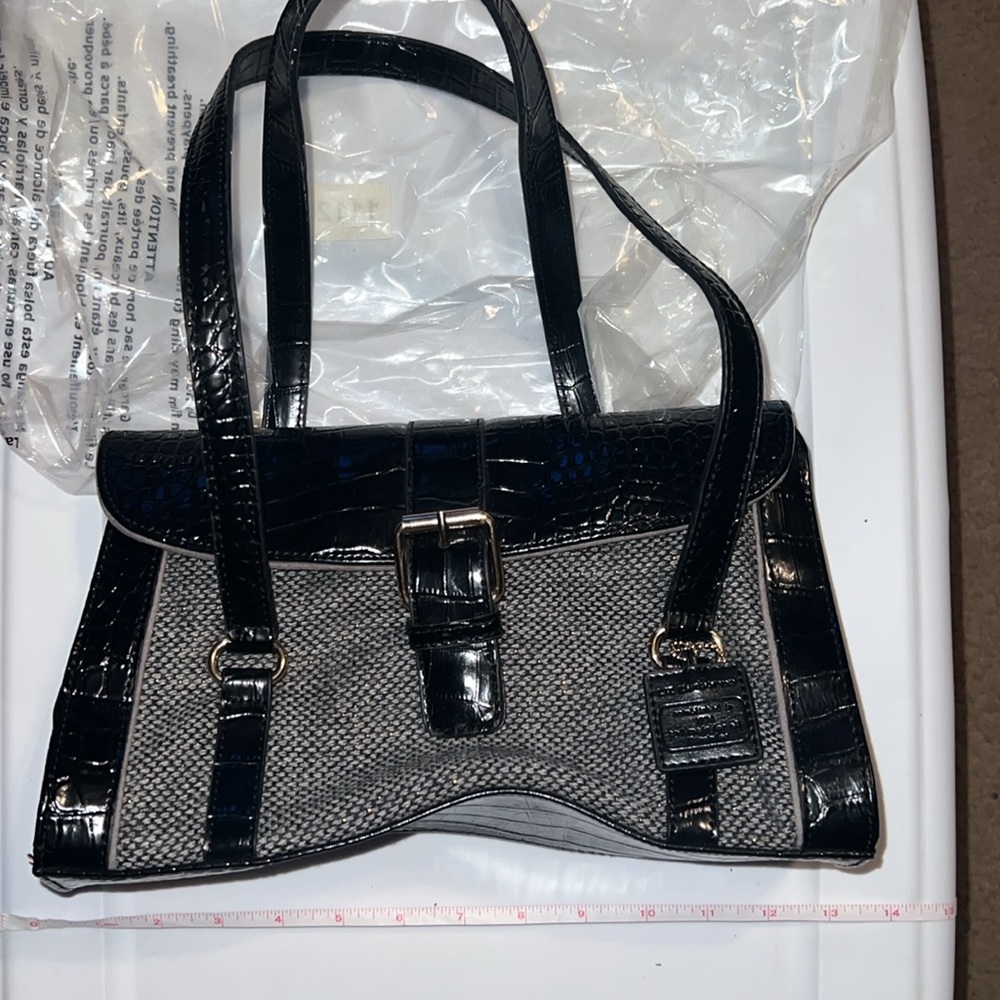Liz Claiborne-black/gray purse